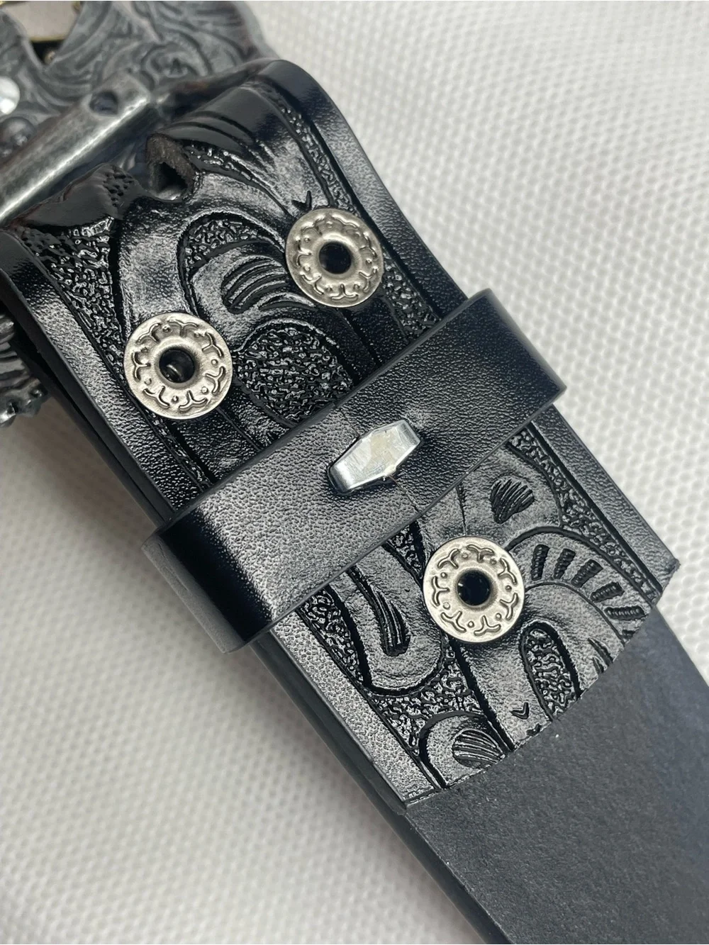 Vintage Western Tooled Big Buckle Belt Size 34 Black Etched Leather Silver Gold